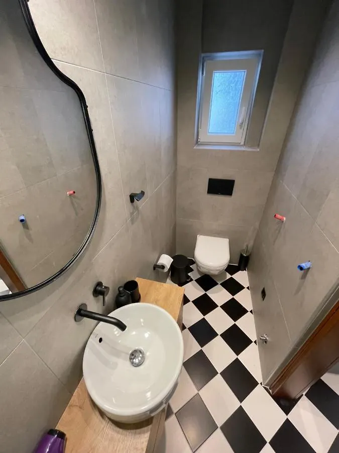 Roua Mat Apartment Thessaloniki